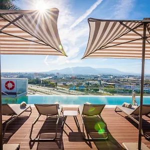 Vibes 3*, Malaga Spain